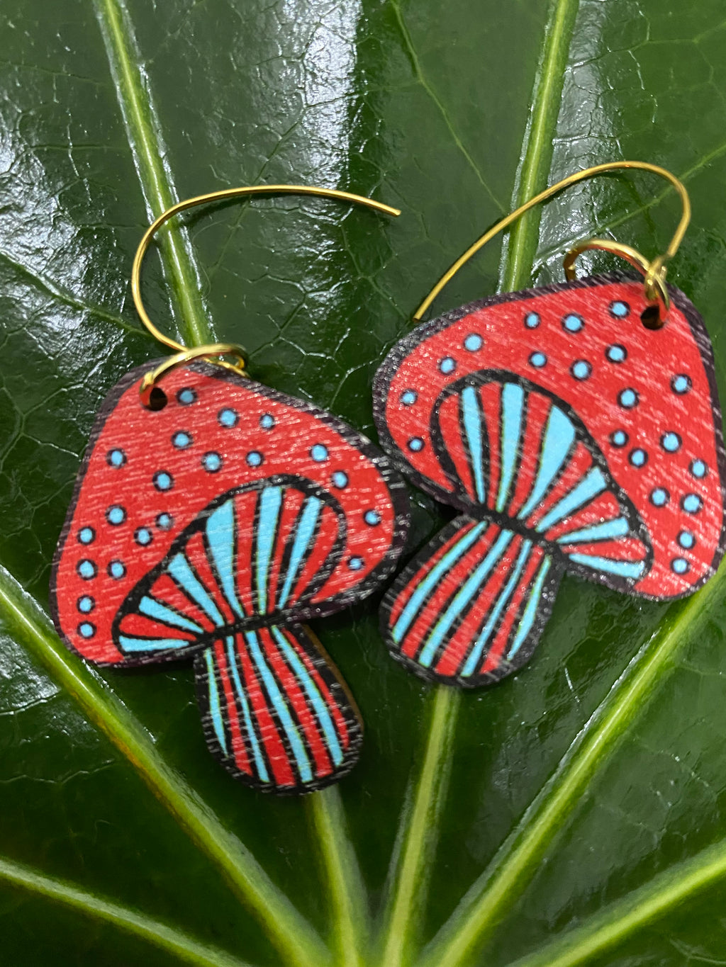 Jungle pre spring collection Poisonous mushie earrings, warning sign red/ lagoon blue
